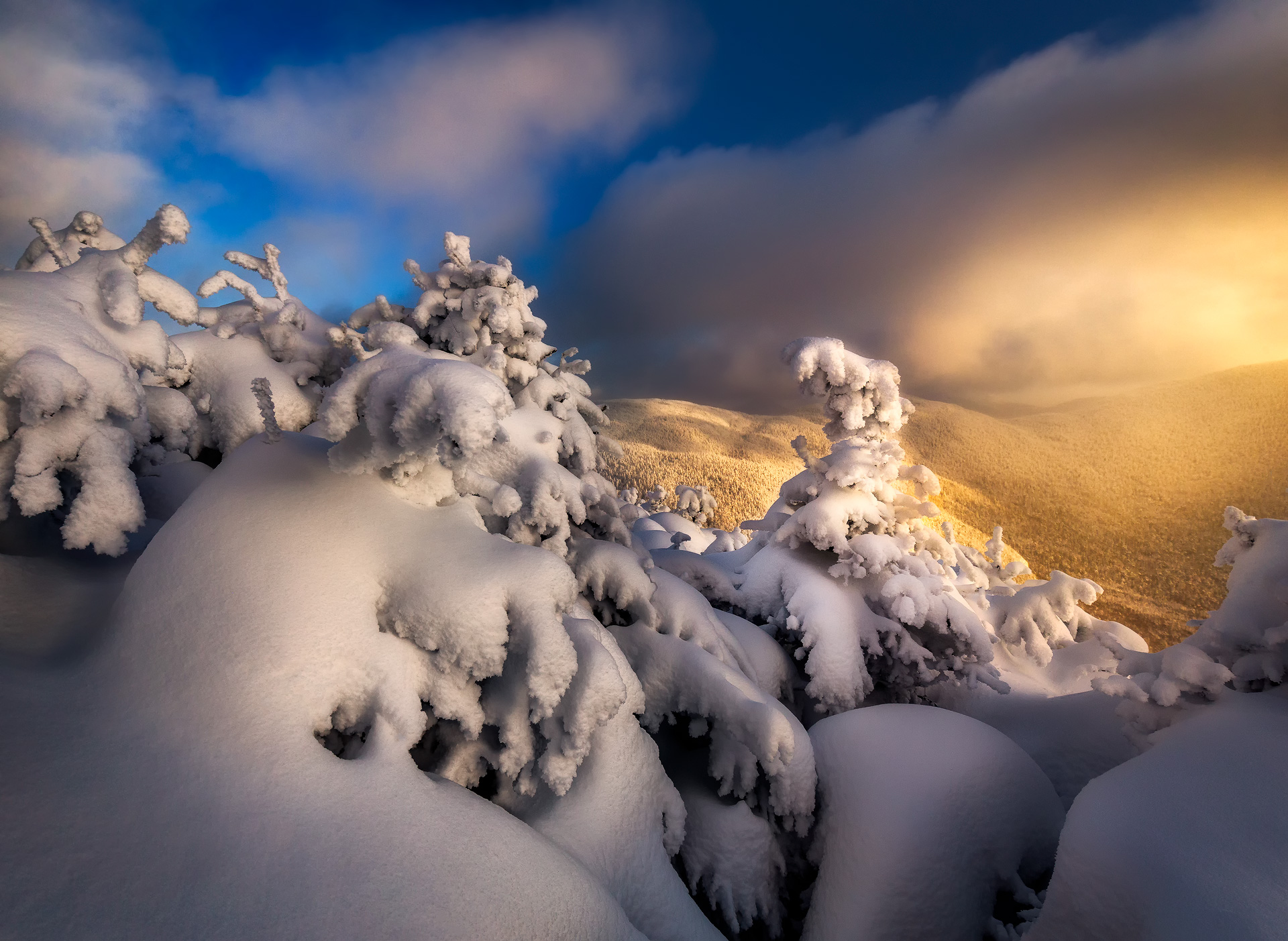 Frozen in Time: Photographing the Haunting Beauty of an Adirondack Frozen in Time: Photographing the Haunting Beauty of an Adirondack